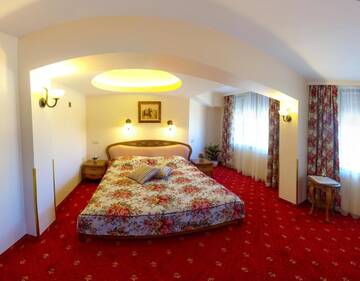 Фото номера Двухместный номер Делюкс с 1 кроватью Отель Boutique Family Hotel VSK Kentavar г. Дряново 4